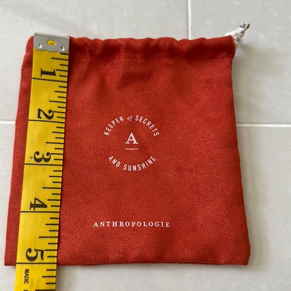 Anthropologie dust bag - Picture 1 of 2